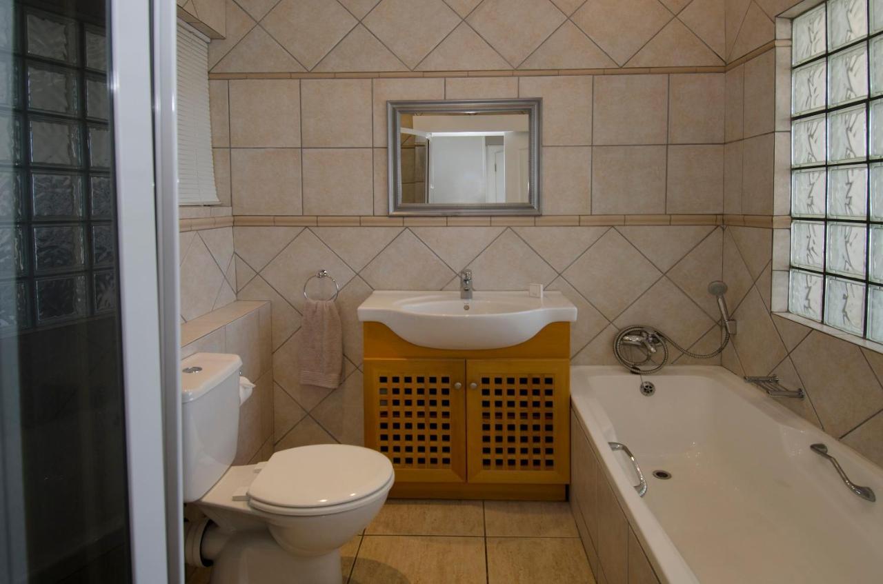 C203 Surfside Apartment Umdloti Bagian luar foto